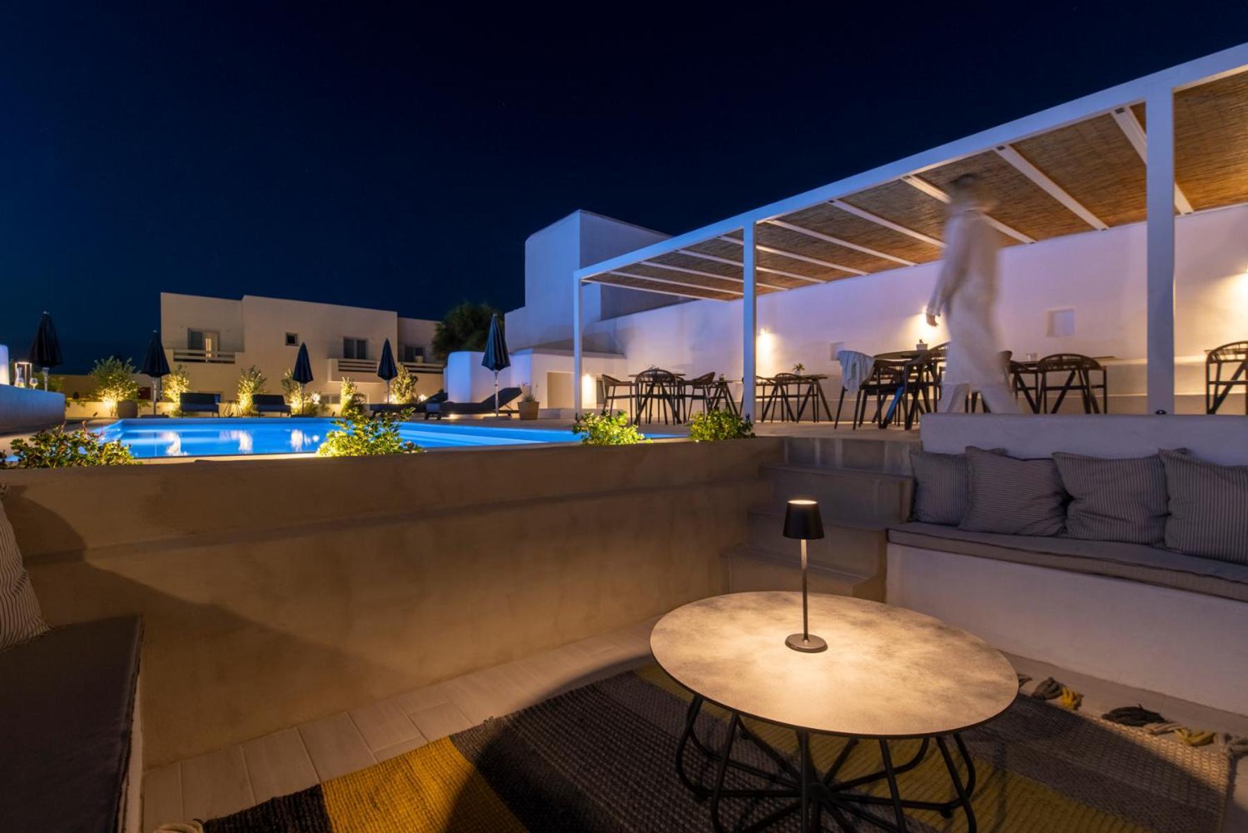 Quartano Suites By Heliessa, Adults Only Науса Экстерьер фото