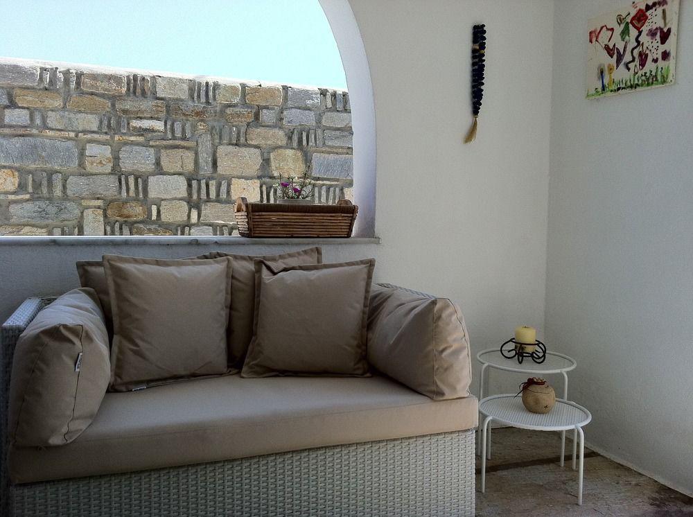 Quartano Suites By Heliessa, Adults Only Науса Экстерьер фото
